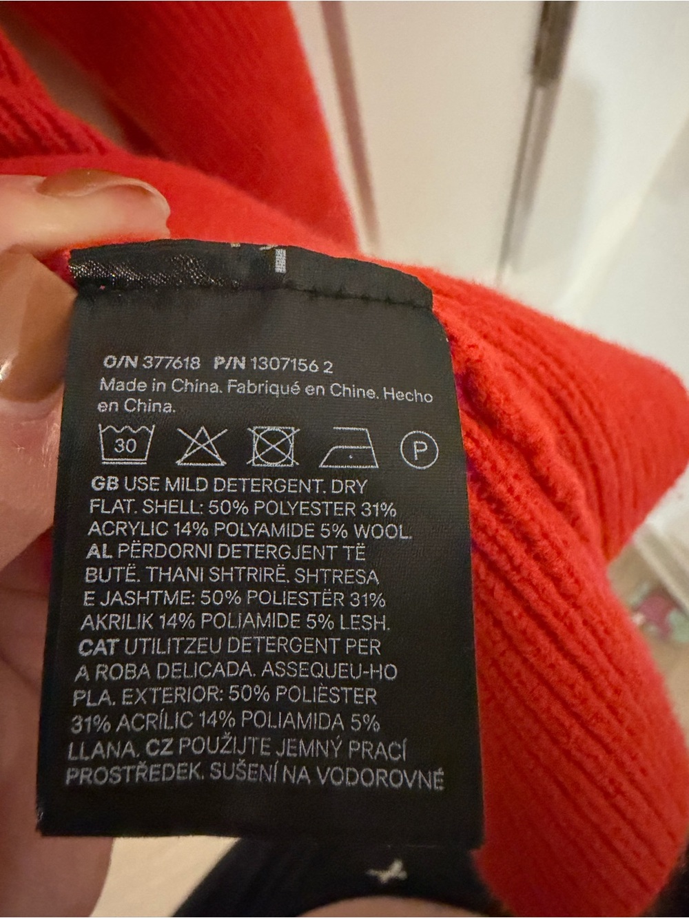 H&M Red Button-Front V-Neck Cardigan - Picture 4 of 4